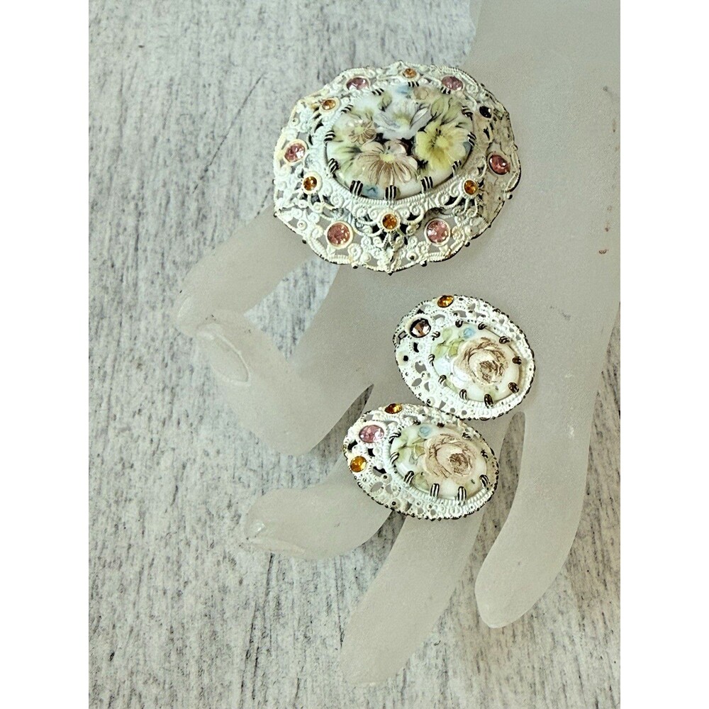 Germany Floral Enamel Hand-Painted Brooch, Clip on Earrings Set Rhinestone Vtg - Picture 3 of 15